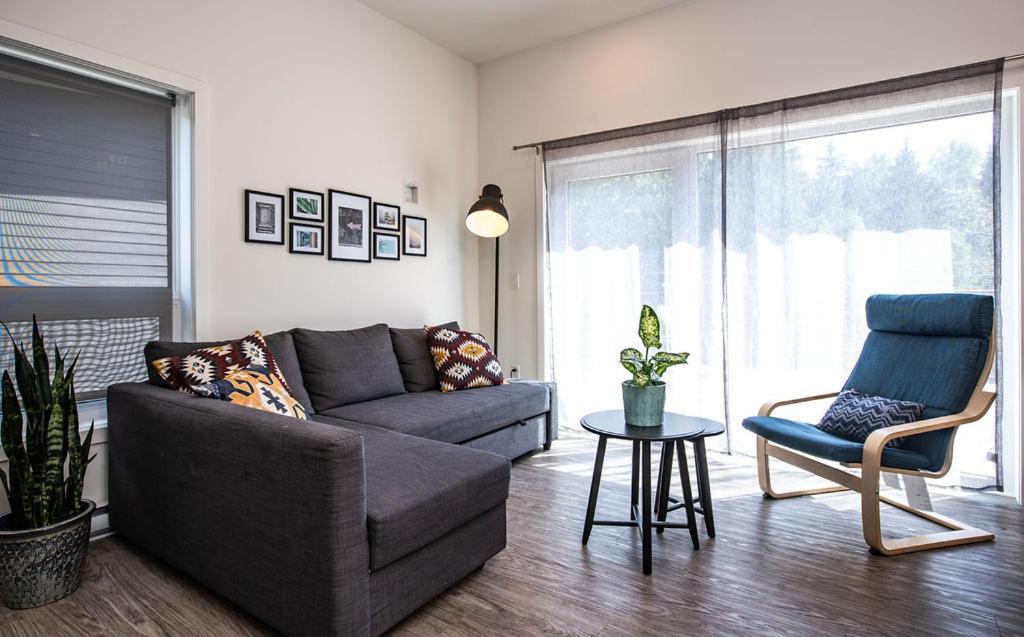 The Mac Shack By Revelstoke Vacations Apartment Ngoại thất bức ảnh